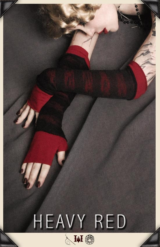 Red & Black sweater gloves – HeavyRed