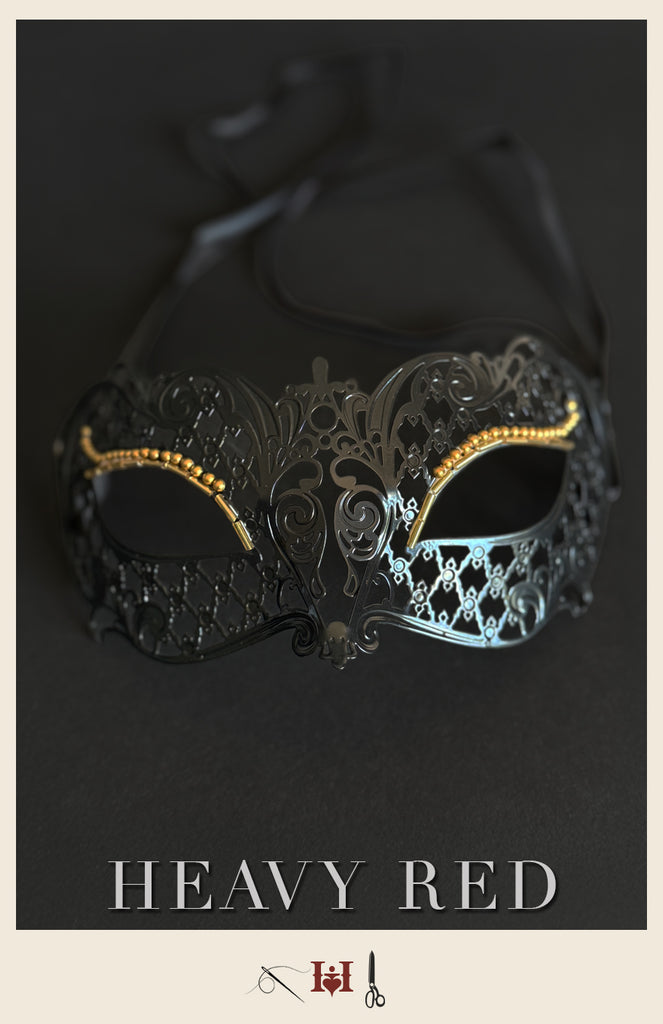 Elegant Beaded Vintage Wire Mask