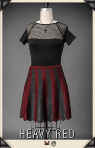 Striation Scallop Knit Skirt